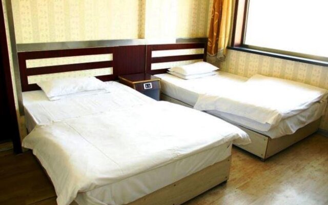 Baotou Jinyitong Hotel