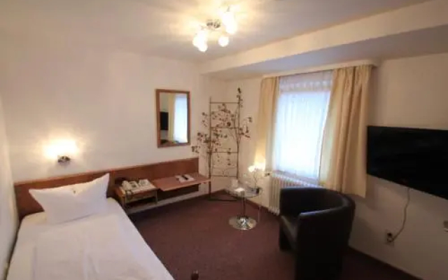 Landgasthof - Hotel Dorflinde