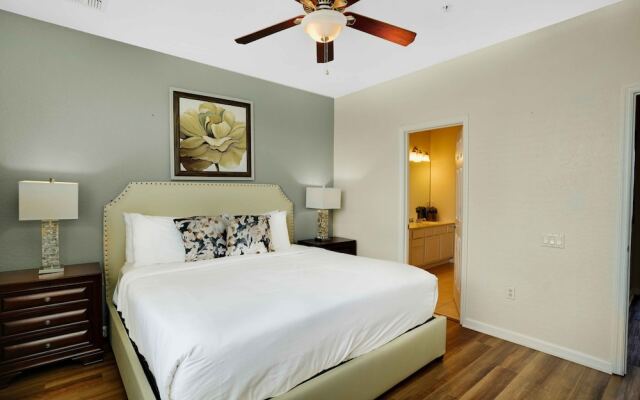 Spacious Townhome W/patio & Garage! Sleeps10