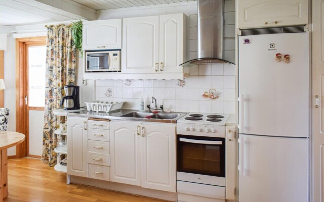 Amazing Home in Borgholm With 3 Bedrooms