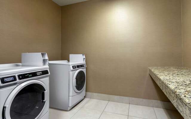 Comfort Suites The Colony - Plano West