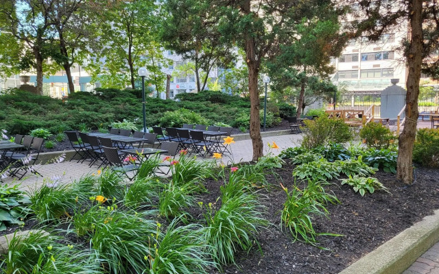 Delta Hotels by Marriott Montreal