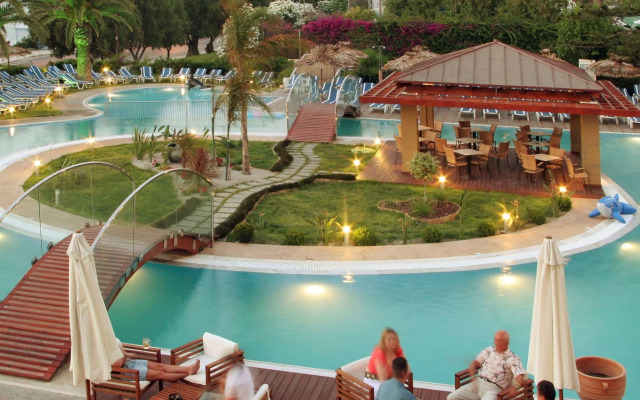 Oceanis Hotel