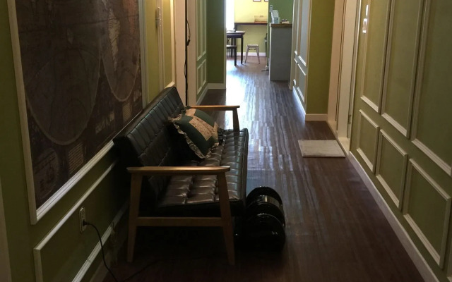Elephant Hostel Nampo