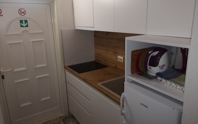 Apartments Snježana Carev