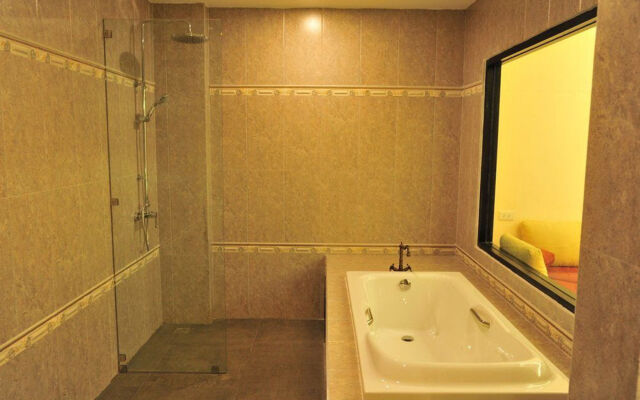 Sunmarina Hotel Cha Am