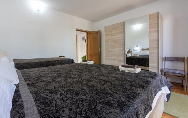 Amazing Home in Dramalj With Wifi and 1 Bedrooms