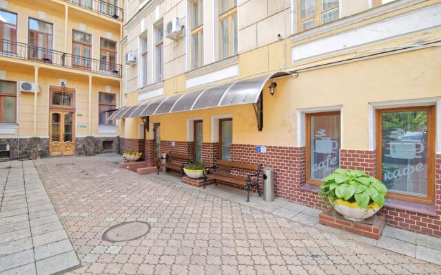 Black Sea Hotel Oktyabrskaya