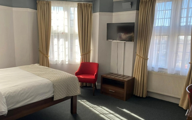 Royal Oxford Hotel