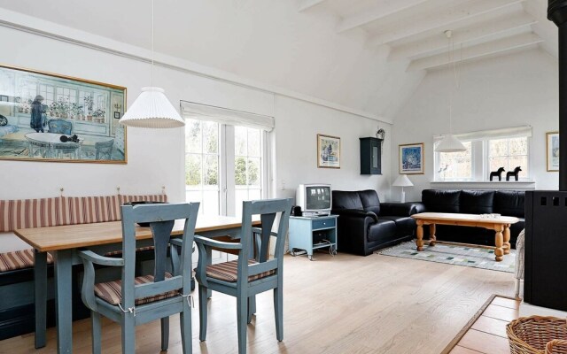 Spacious Holiday Home With Sauna in Vejby