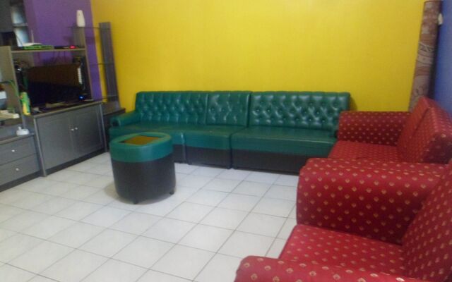 Villa Kota Bunga Cosmos