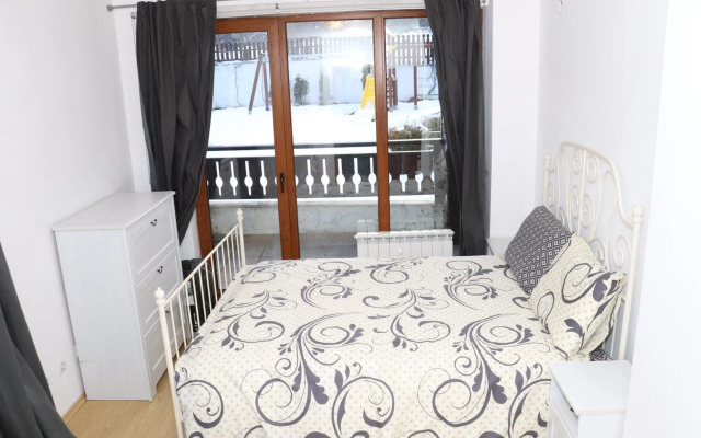 50m from Ski Piste 1 BR Apartment in Predela 2