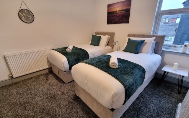 Cosy Stay in Stoke on Trent By Villazu