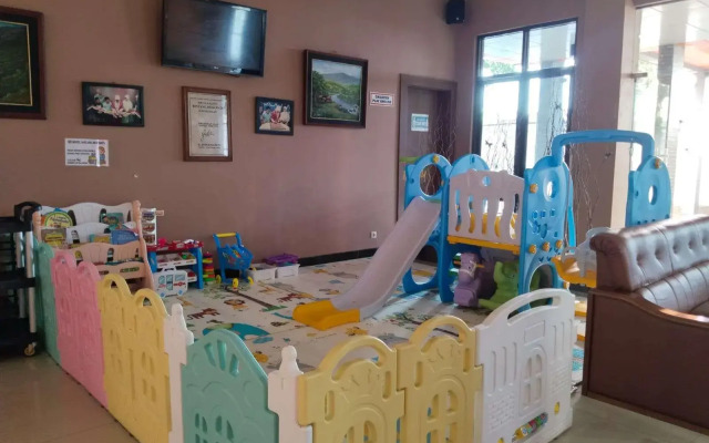 Hotel Bintang Redannte