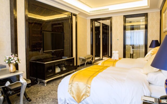 Happy Castle International Hotel