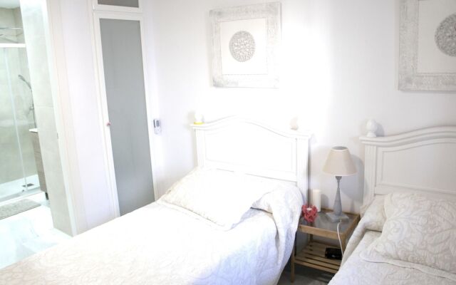 Apartment With 2 Bedrooms In Mijas With Shared Pool