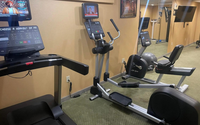 Holiday Inn Express Cleveland Downtown by IHG