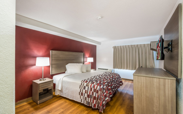 Red Roof Inn Rochester – Airport