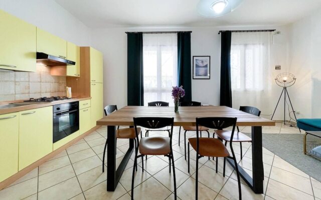 Beautiful 2-bed Apartment in Marina di Mancaversa