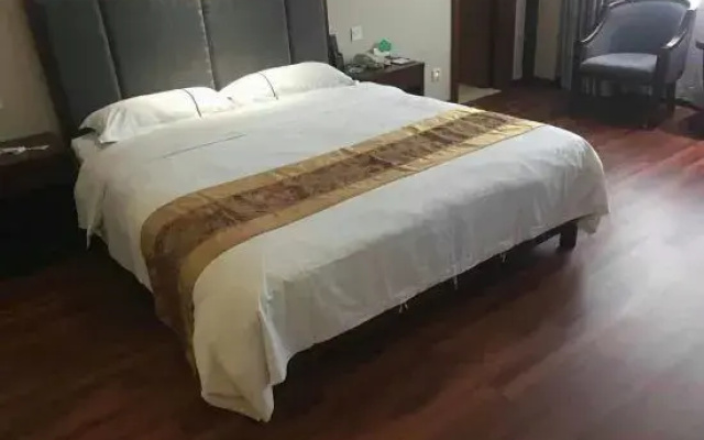 Huasheng Hotel