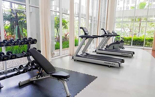 Simply Homey Studio Casa De Parco Apt By Travelio