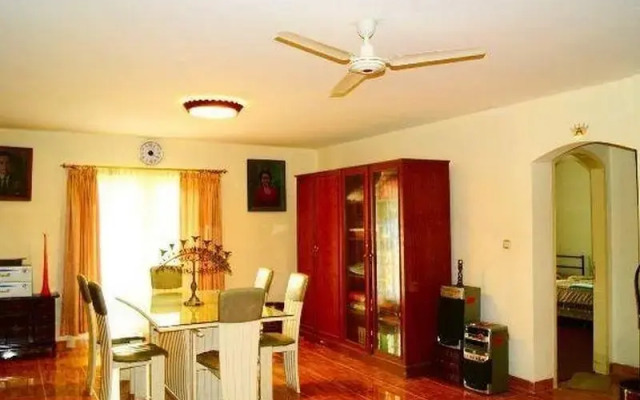 Arimbi Cibulan Suites