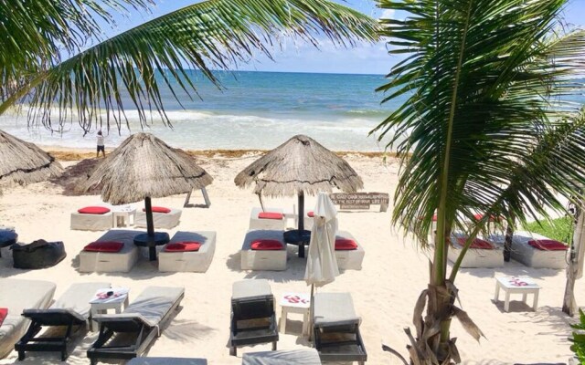 OM Tulum Cabañas and Beach Club