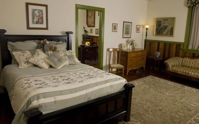 The Tinder Guest House