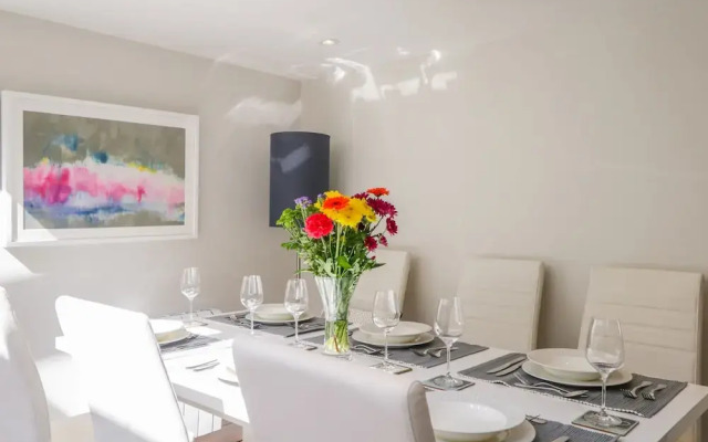 36 Sandend Village