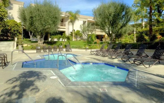 eaves Woodland Hills