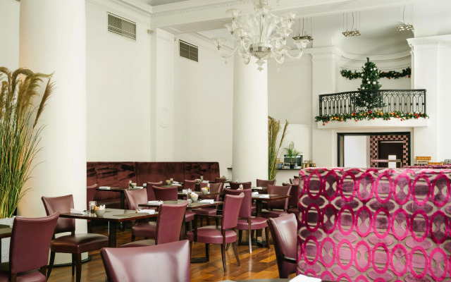 voco Grand Central Glasgow by IHG