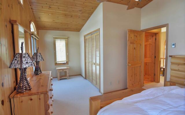 Sunset Shores Retreat