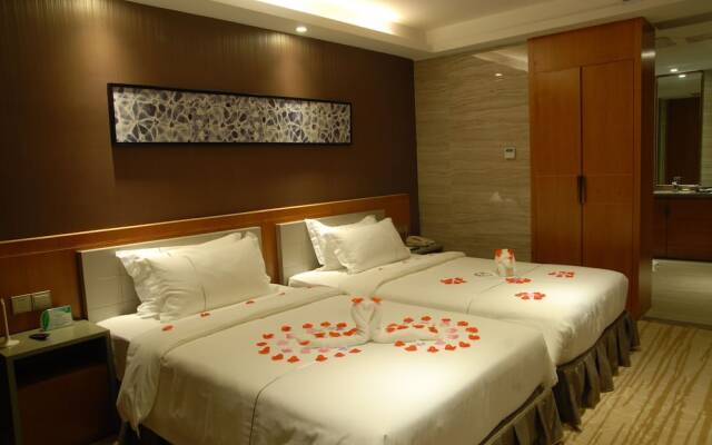 Insail Hotels (Gongbei Port Zhuhai)