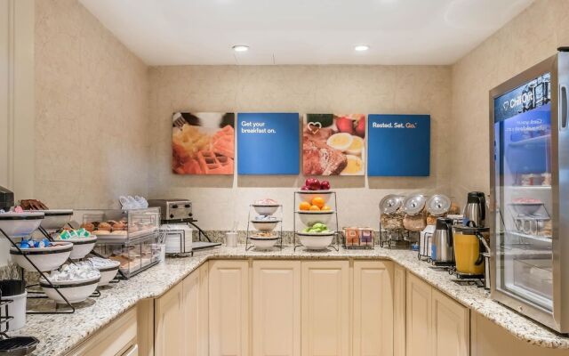 Comfort Inn Plainwell