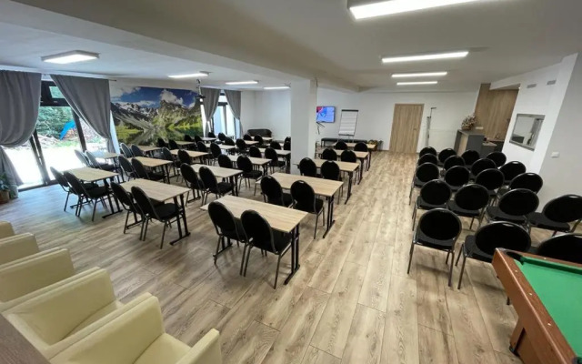 Pension/Apartments Kúria na Táloch