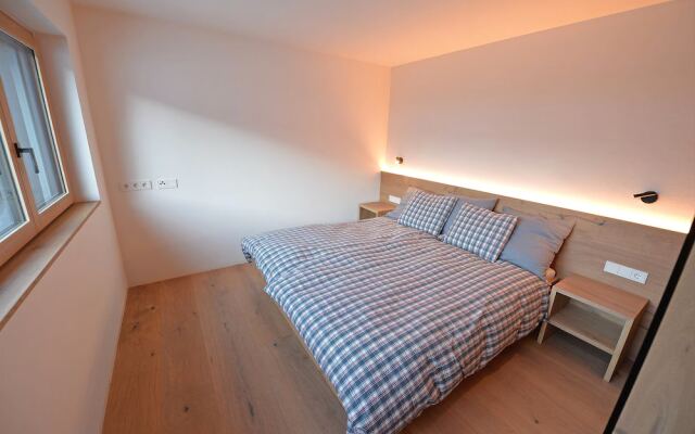 Apartment 4 Holiday - Apartment Villa Mayr