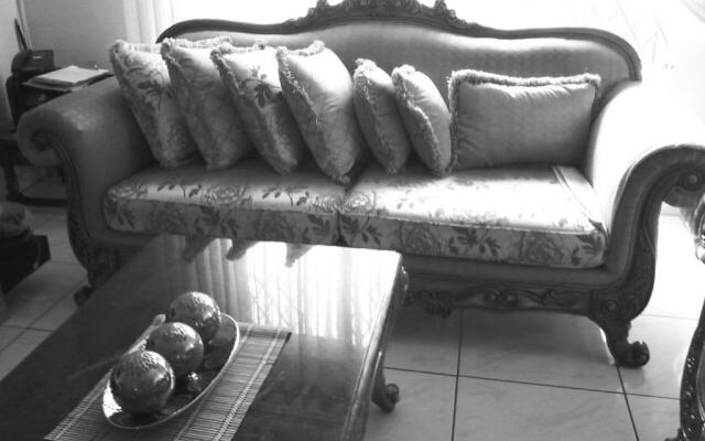 Newlands East Home With A Beautiful View