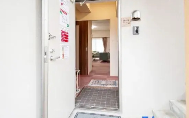 Hana House 3F