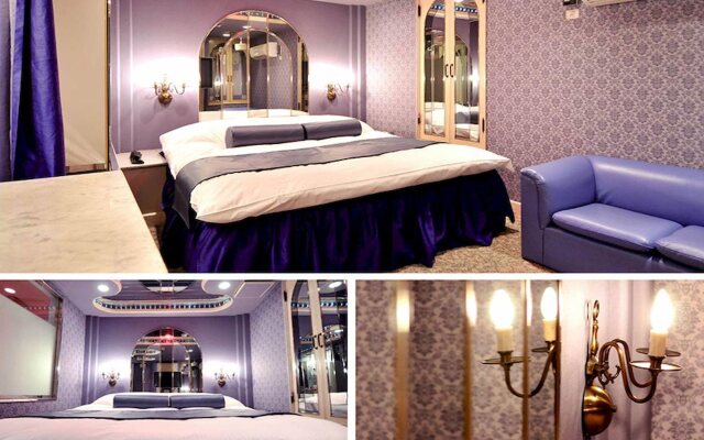 Hotel Ibaraki Charles Perrault no Shiroi Chapel - Adult Only