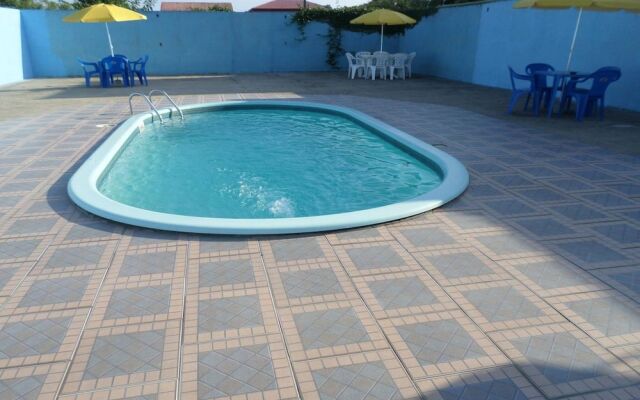 OYO Hotel Rainha