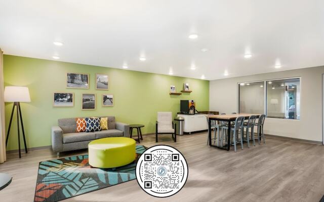 WoodSpring Suites Libertyville - Chicago