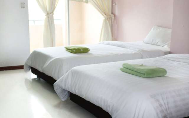 Tamarind Residences Serviced Apartment