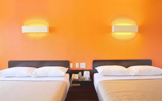 Motel 6 East Brunswick, Nj