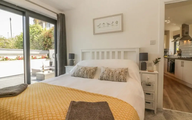Harbour View Retreat