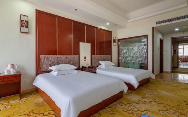 Yancheng High-tech Zone Business Hotel (High-tech Zone Bus Station Branch)