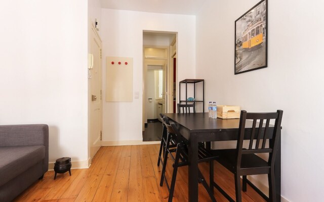 Cosy Alcantara by Homing