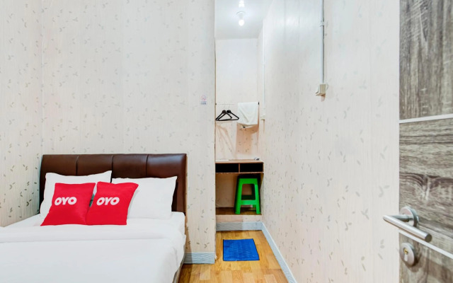 Oyo 3198 Sukomanunggal Inn
