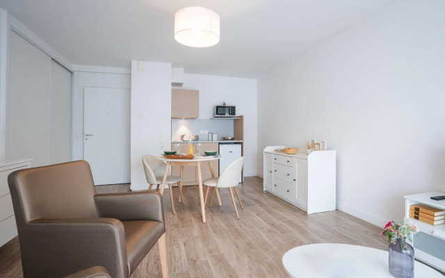 Quality Suites Clermont-Ferrand Stadium