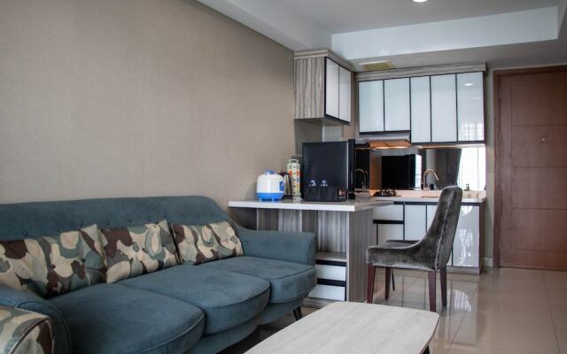 Elegant And Comfy 2Br Apartment At Springhill Terrace Residence