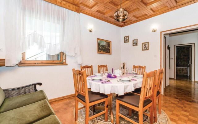 Awesome Home in Bregi With Wifi and 2 Bedrooms